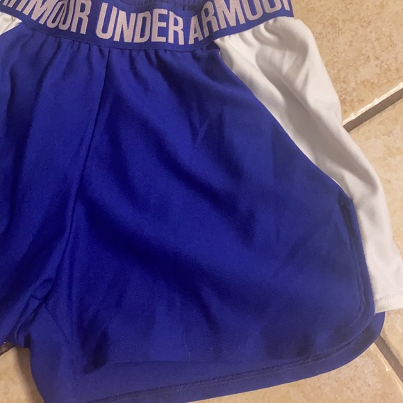 Under Armour running shorts - Picture 4 of 7